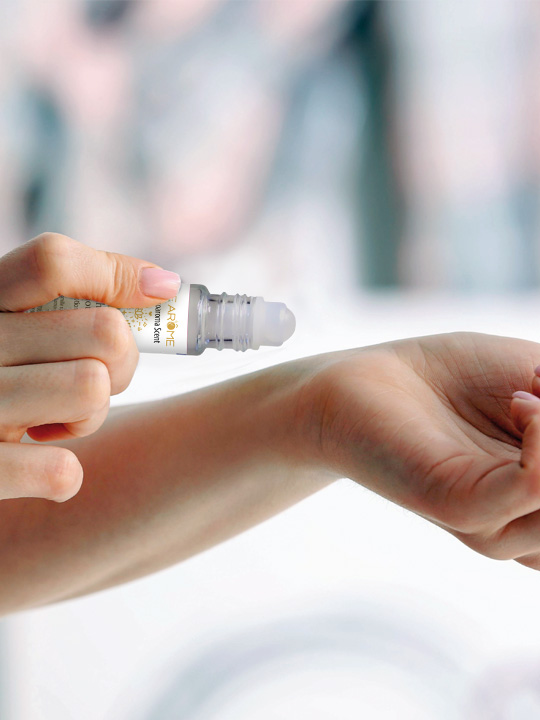 VieArome-NeuroAroma-Scent-Roll-On-Lacher-Prise-Emotionnel-10ml-05 Roll-on Lâcher prise émotionnel Vie Arôme